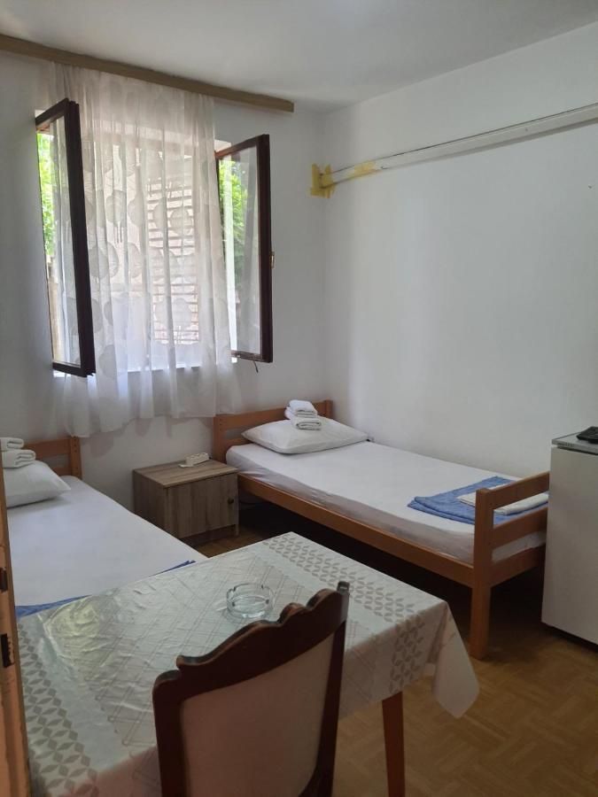 Apartments Andjus Sveti Stefan Dış mekan fotoğraf